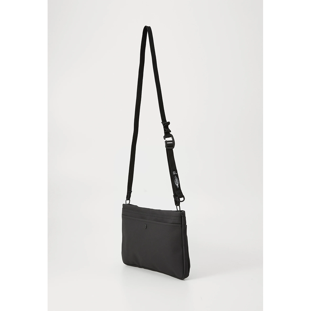 BOLSO QUIKSILVER CORROSION BLACK | Mechanic