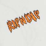 CAMISETA RIPNDIP BURN TEE BONE. Mechanic Tienda de Ropa