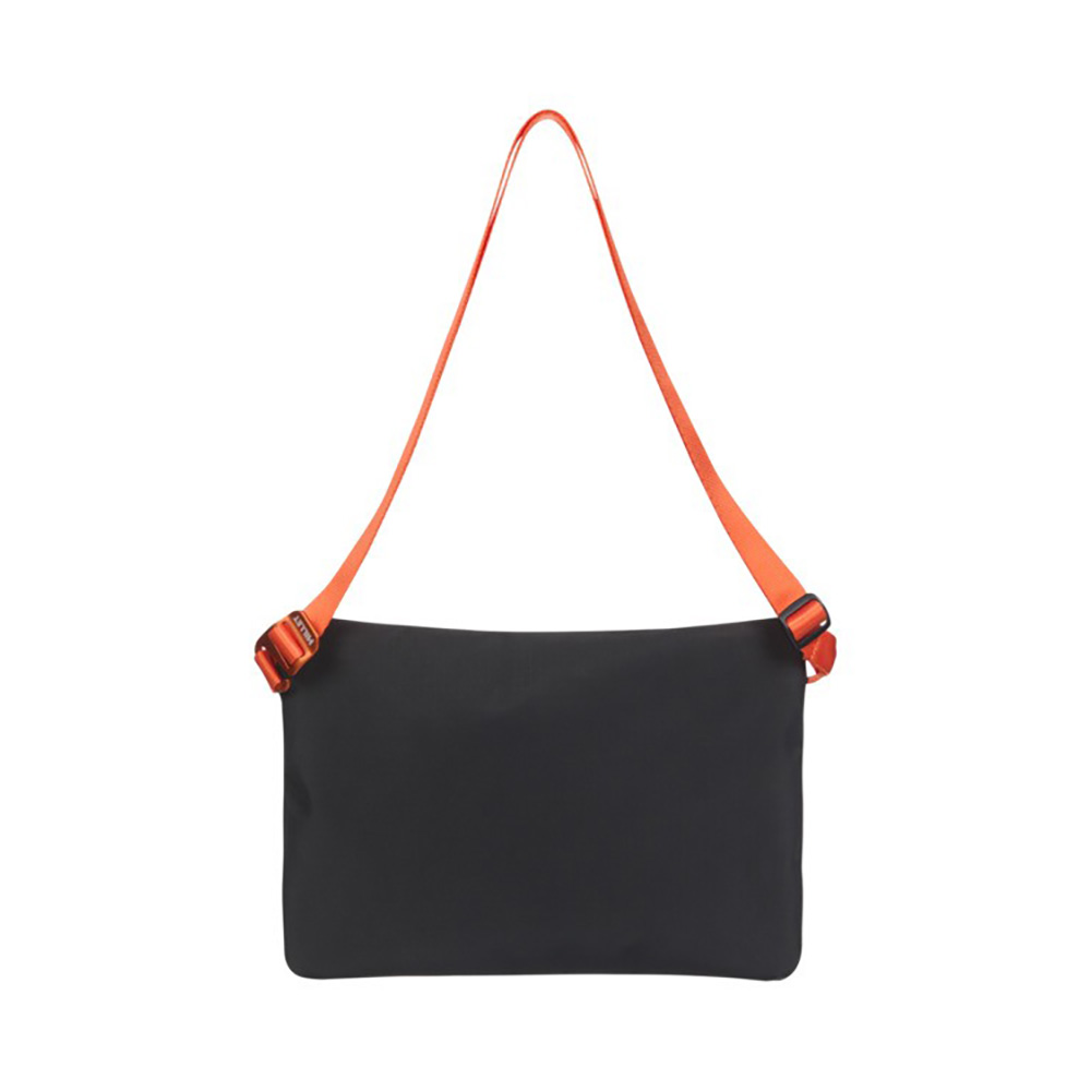 BOLSO MILLET X ELEMENT FLAT POUCH | Mechanic